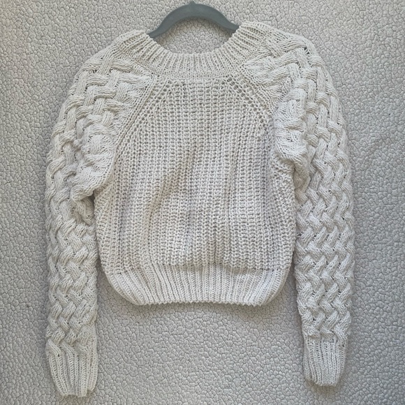 Kendall and Kylie Cropped White Chunky Sweater - Picture 6 of 8